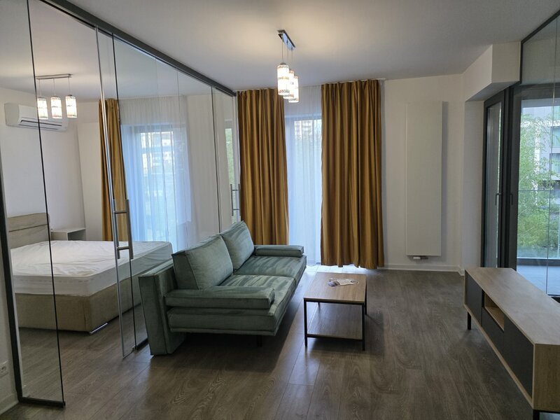 Pipera 61, loc de parcare, 650 euro