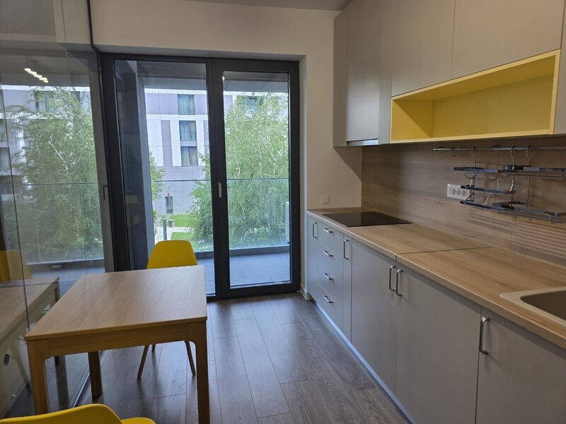 Pipera 61, loc de parcare, 650 euro