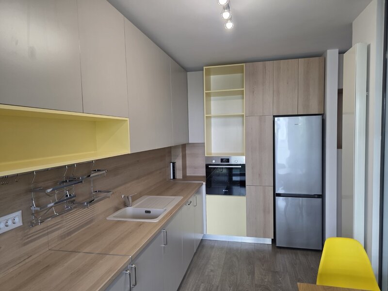 Pipera 61, loc de parcare, 650 euro